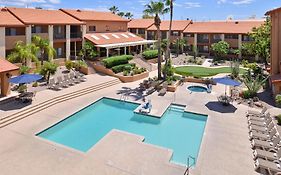 Red Lion Inn & Suites Tucson North - Foothills